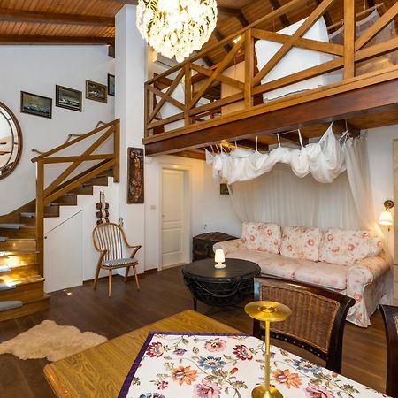 マリ・ロシニュ Stone House Retreatヴィラ エクステリア 写真